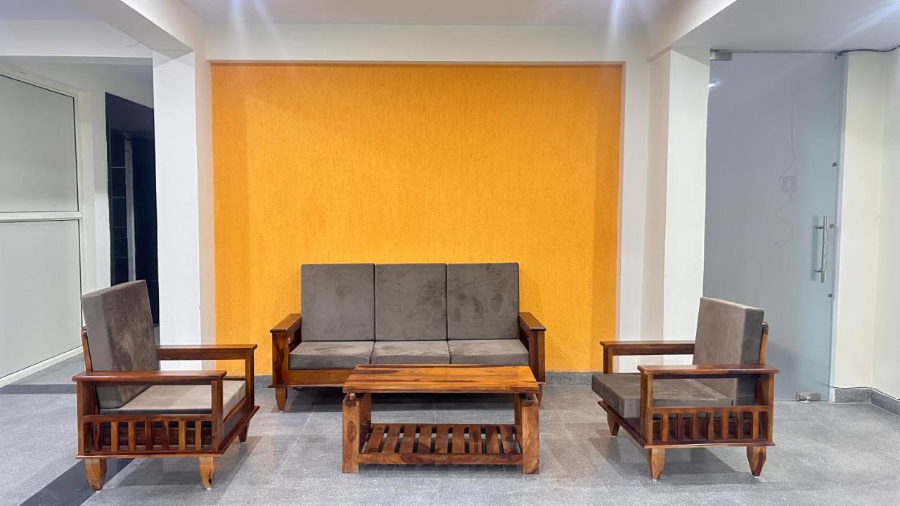Lime Tree Service Apartment - Medanta Medicity, คูร์เคาน์ ภายนอก รูปภาพ
