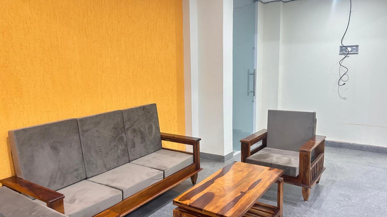 Lime Tree Service Apartment - Medanta Medicity, คูร์เคาน์ ภายนอก รูปภาพ