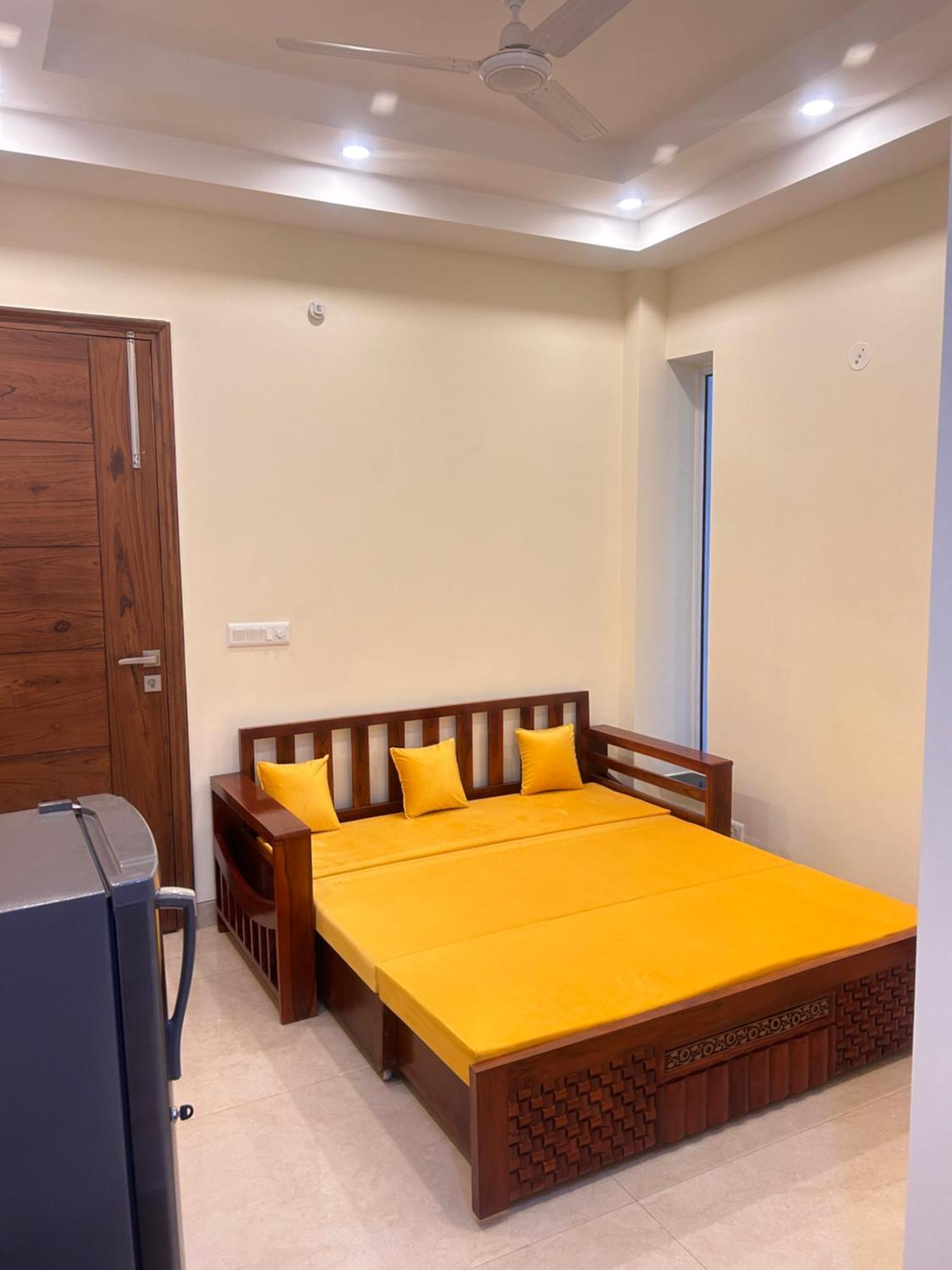 Lime Tree Service Apartment - Medanta Medicity, คูร์เคาน์ ภายนอก รูปภาพ